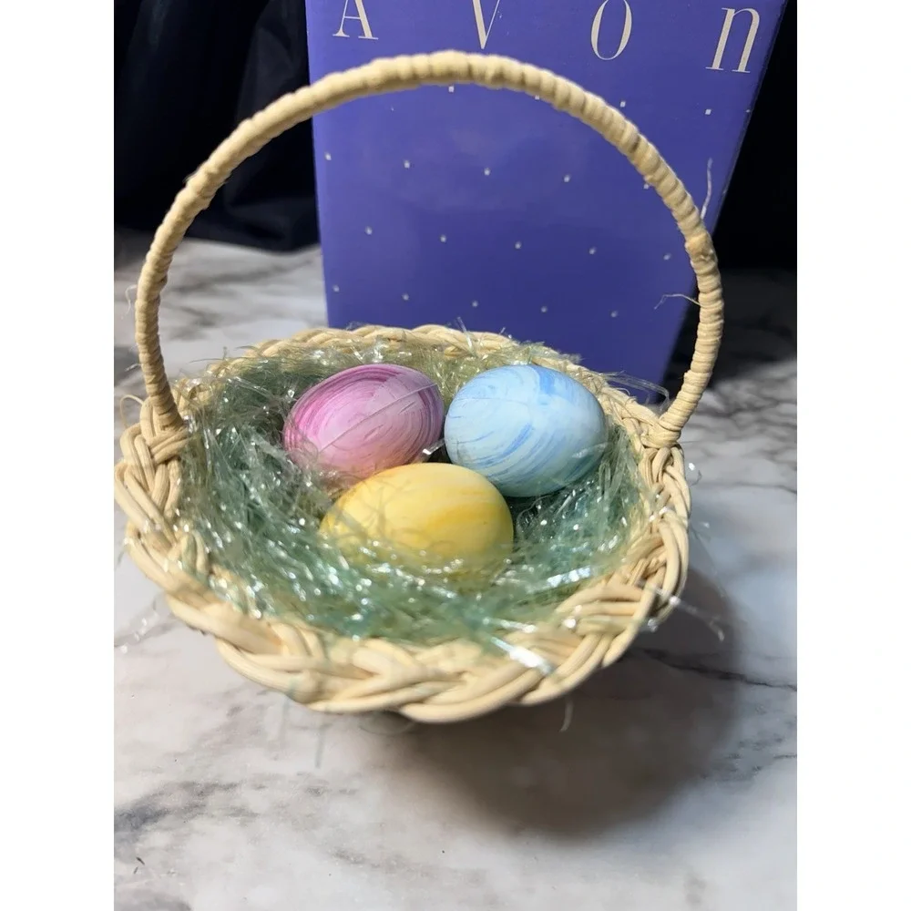 NEW Avon Marbleized Egg Soaps in  6